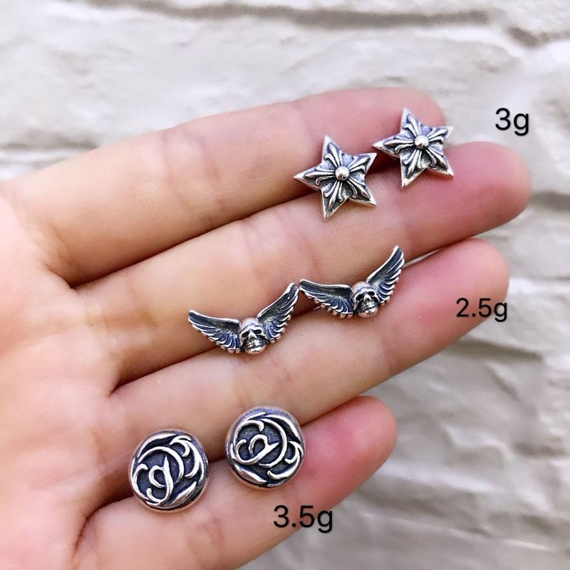 Ch**me He**ts earrings